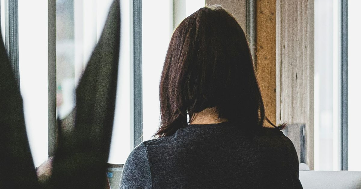 【讀者舉手】把回憶放進心中的小抽屜：《你值得好好悲傷：我們都是自殺者遺族》