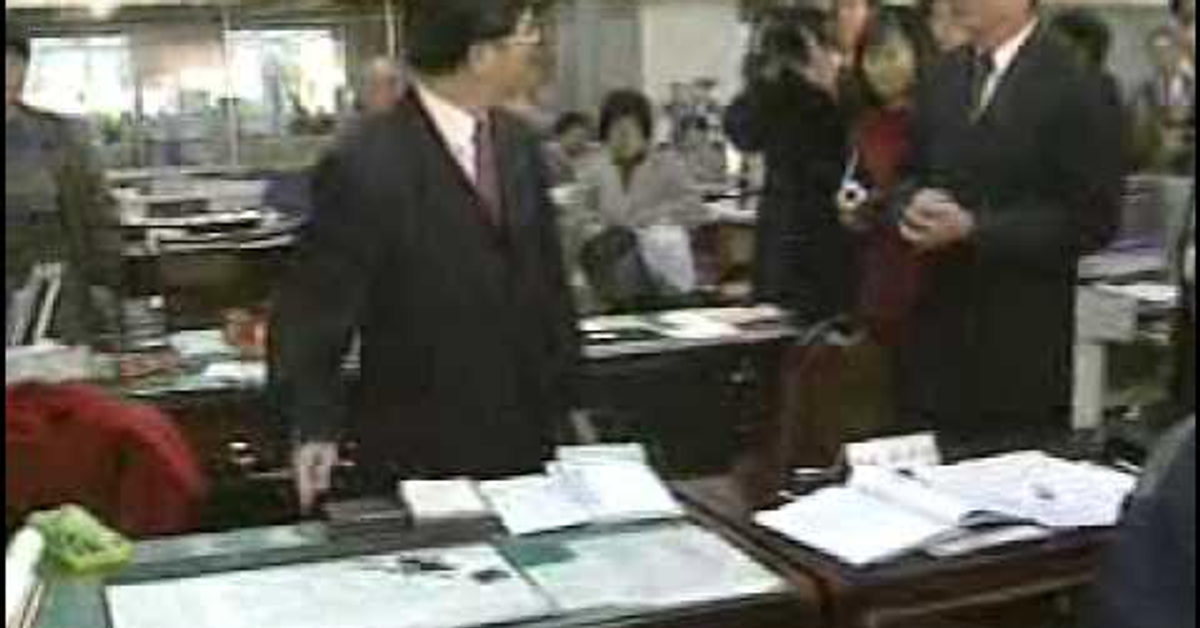 時任陳水扁市長 查勤市政府員工出勤狀況19950206