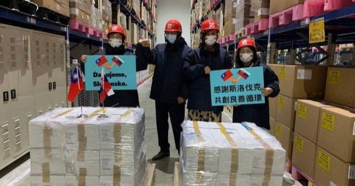 斯洛伐克提供AZ疫苗抵台！第十輪計畫打三種疫苗 - 景點+
