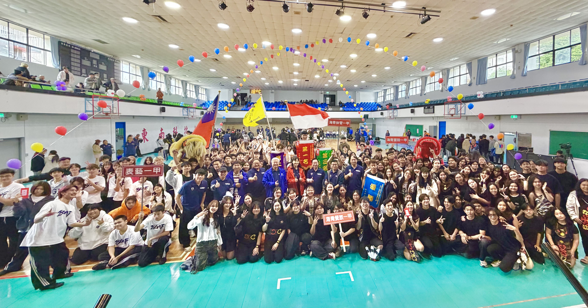 經濟日報-東南科大運動大會蔣南南董事長四國語言暖心圈粉 全校齊聚展現青春極限 | 產學研訓 | 商情 | 經濟日報